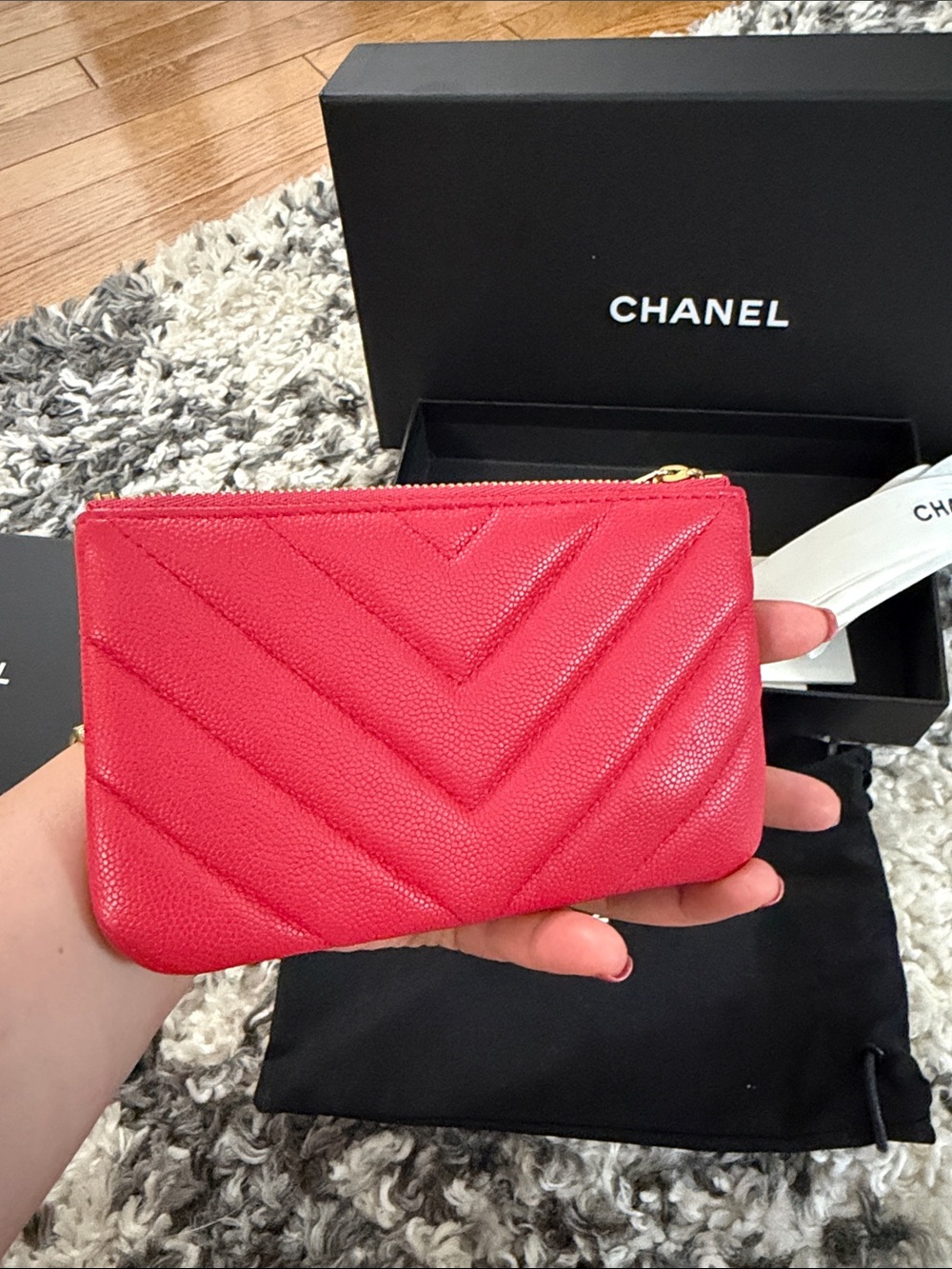 CHANEL Hot Pink/Fuscia Mini-O Case - Picture 3 of 13